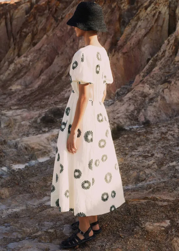 Cheesecloth Modern Daisy Print Midi Dress