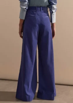 Corduroy Flared Man Pant