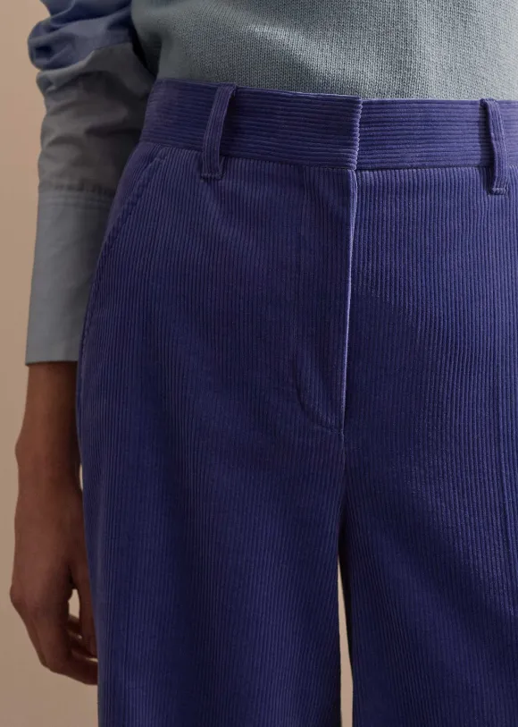 Corduroy Flared Man Pant