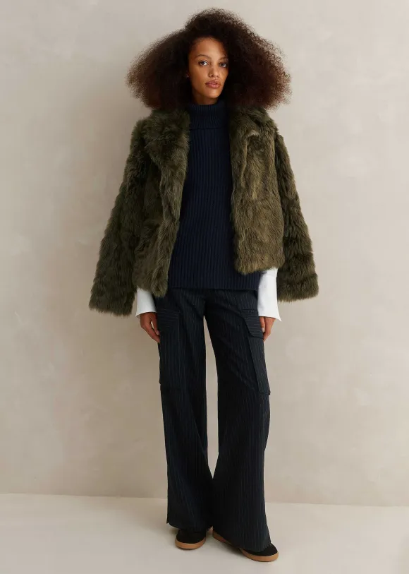 Feature Button Crew Neck Layering Shirt