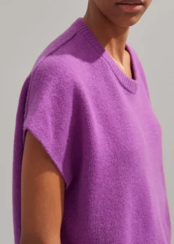 Lofty Cashmere Relaxed Curved Hem Vest