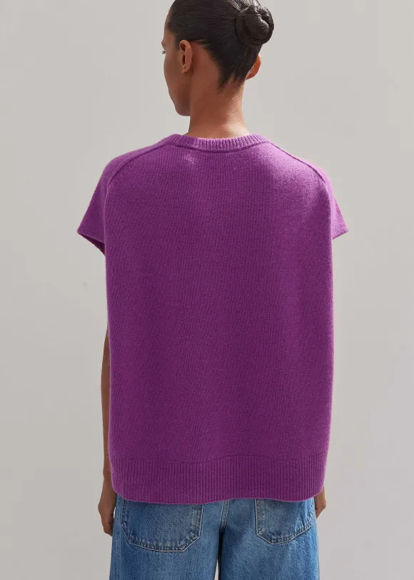 Lofty Cashmere Relaxed Curved Hem Vest