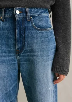 Low-Rise Baggy Crop Jean