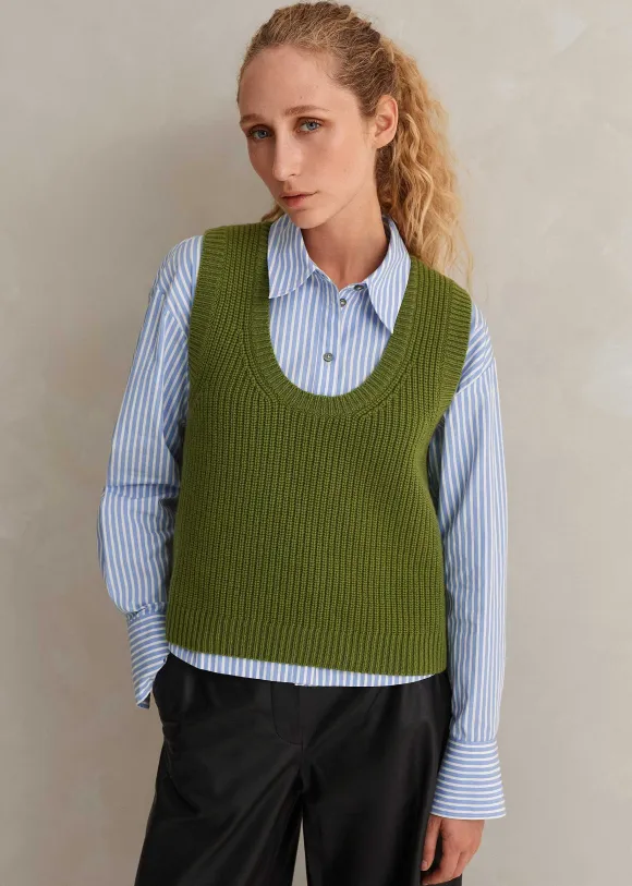 Merino Cashmere Ribbed Scoop Neck Vest