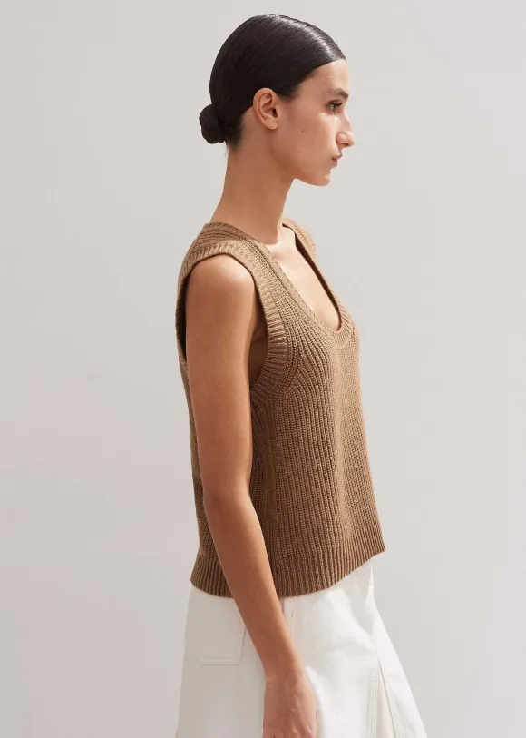 Merino Cashmere Ribbed Scoop Neck Vest