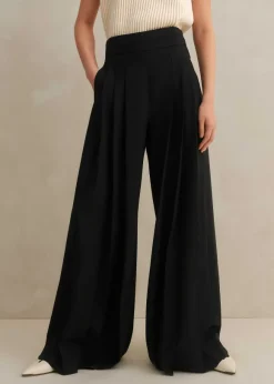 Pleated Ultra Wide-Leg Trouser