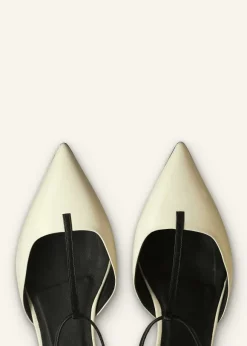 Pointy T-Bar Wedge