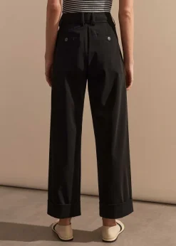 Relaxed Tapered Turn-Up Trouser