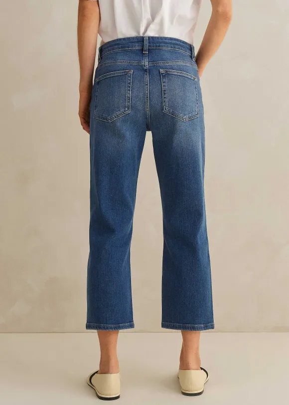 Short Authentic Slim Crop Jean