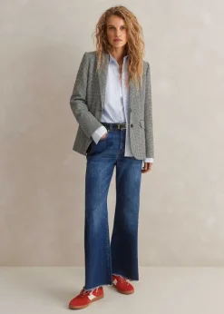 Short Length Split Seam Flare Jean