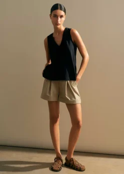 Slub V-Neck Swing Vest