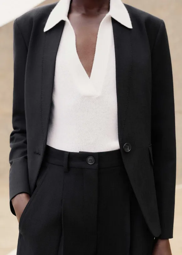 Textured Tailored Short Suit