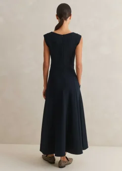 Travel Tailoring Boat Neck Midi Dress