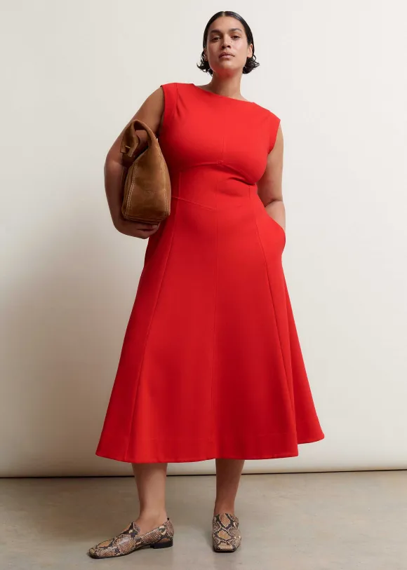 Travel Tailoring Boat Neck Midi Dress
