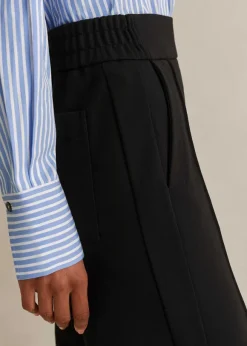 Travel Tailoring Turn-Up Straight Leg Trouser
