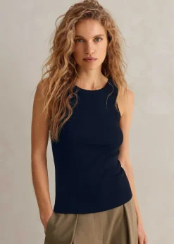 Ultimate Crew Neck Vest