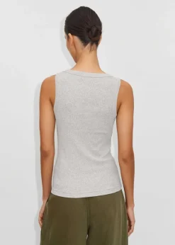Ultimate Crew Neck Vest