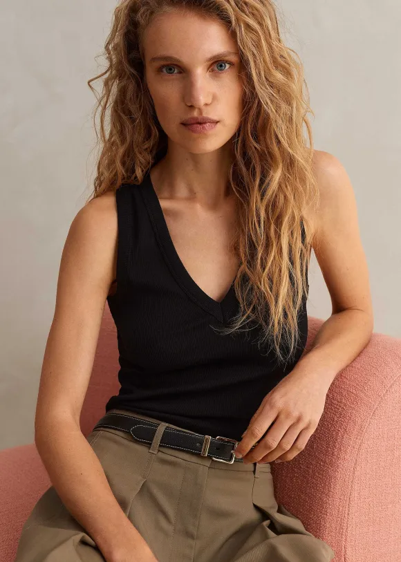 Ultimate V-Neck Vest