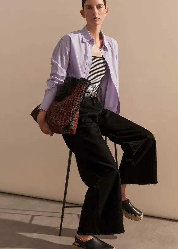 Wide-Leg Ankle-Length Jean