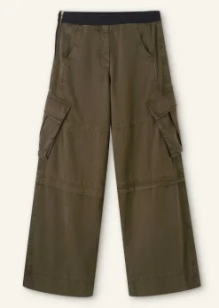 Wide-Leg Cargo Trouser